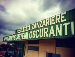 Zanzariere secci snc di pitzalis rosa - Zanzariere,Zanzariere - produzione e commercio - Sestu (Cagliari)