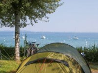 Piazzole fronte lago