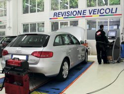 Entrade srl - Carrozzerie automobili - Angolo Terme (Brescia)