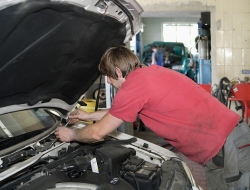 Cermenati autoriparazioni - Autofficine e centri assistenza - Magreglio (Como)