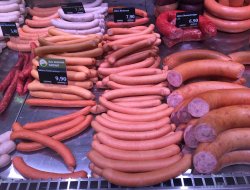 Rangone carni snc di rubbianesi mario c - Carni fresche e congelate - lavorazione e commercio - Castelnuovo Rangone (Modena)