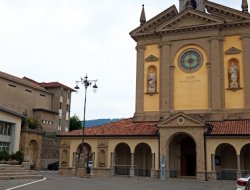 Parrocchia dei santi filippo e giacomo - Chiesa cattolica - servizi parocchiali - Selvino (Bergamo)