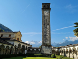 Collegiata san lorenzo - Chiesa cattolica - servizi parocchiali - Chiavenna (Sondrio)