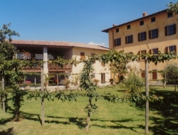 Azienda vitivinicola agrituristica la tordela - Agriturismo,Vini e spumanti - produzione e ingrosso - Torre de' Roveri (Bergamo)